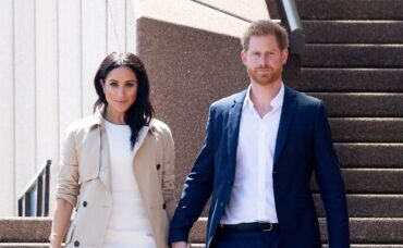 Harry y Meghan trabajan UNA HORA a la semana en su fundación