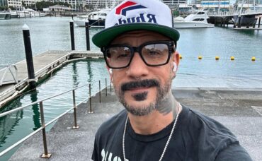 Cantante de Backstreet Boys lucha con sus 'demonios' tras su divorcio