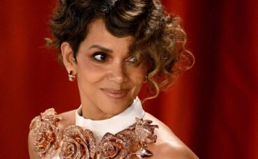 Halle Berry responde a hater que la criticó por posar desnuda