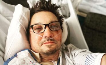 Jeremy Renner pensó en la eutanasia tras accidente en la nieve