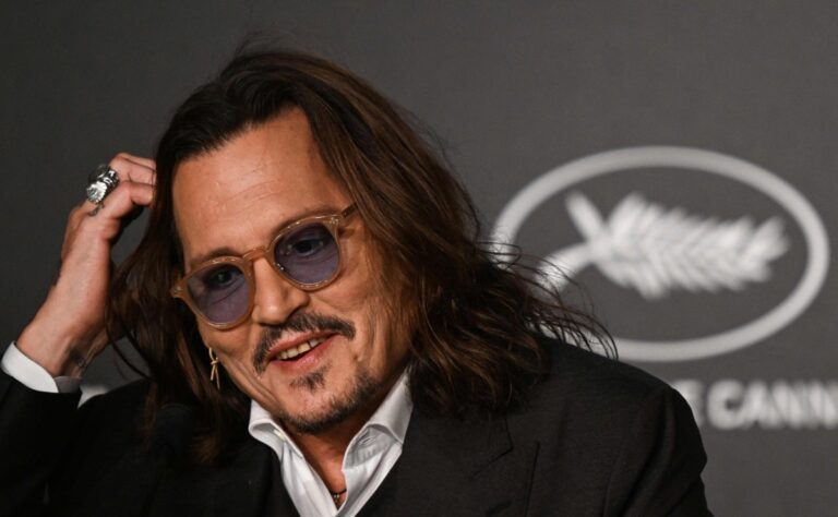 Johnny Depp es criticado por sus dientes 'podridos' en Cannes