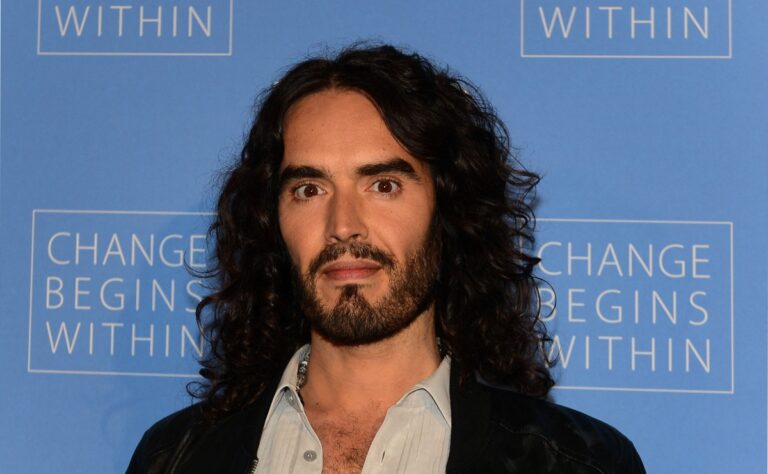 Cuáles son las acusaciones contra Russell Brand, ex de Katy Perry