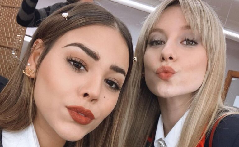 Danna Paola se reencuentra con Ester Expósito, su colega de ‘Élite’