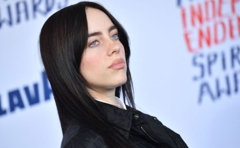 Billie Eilish confiesa que terminó con un novio por un actor de Hollywood 