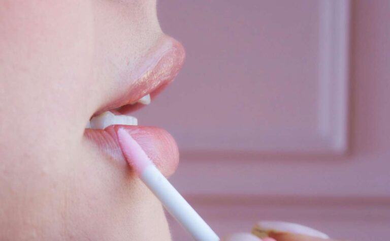 ¿Quieres tener labios más suaves? Sigue estos tips