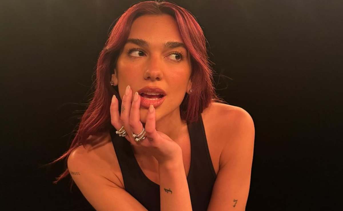 Dua Lipa celebra su cumpleaños con el look de playa más glam