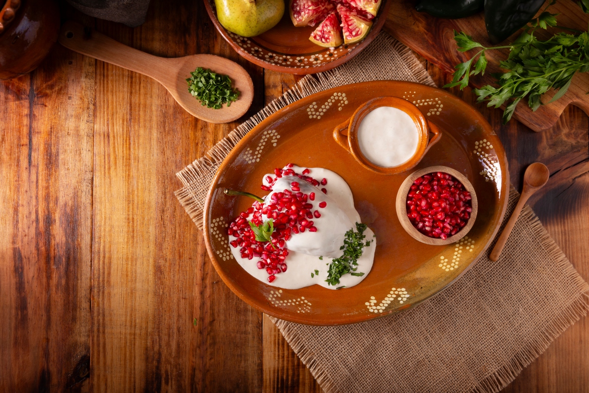 Plan con tus amigas para el fin, degustación de chiles en nogada