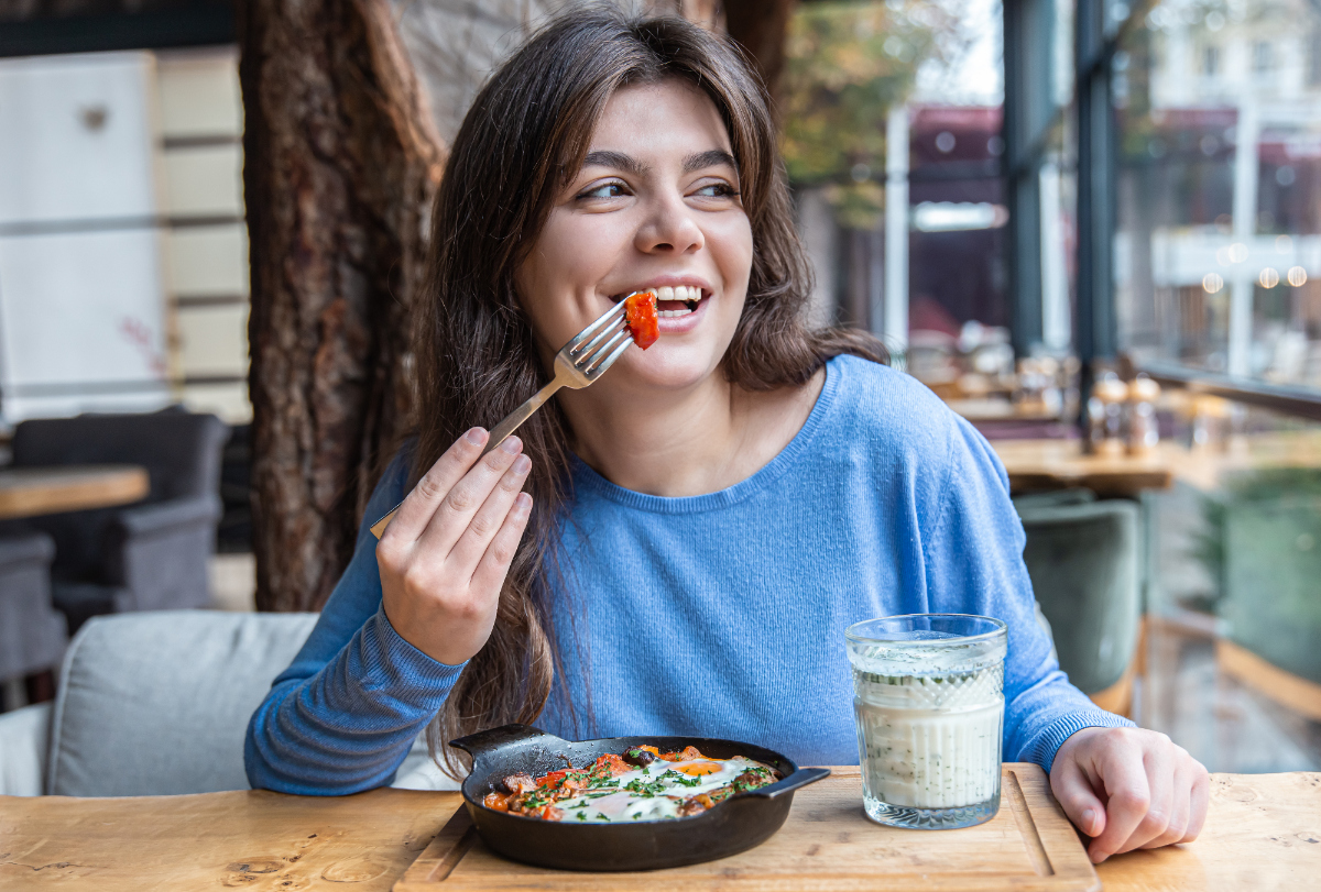 Cómo sanar nuestra relación con la comida para trabajar el amor propio