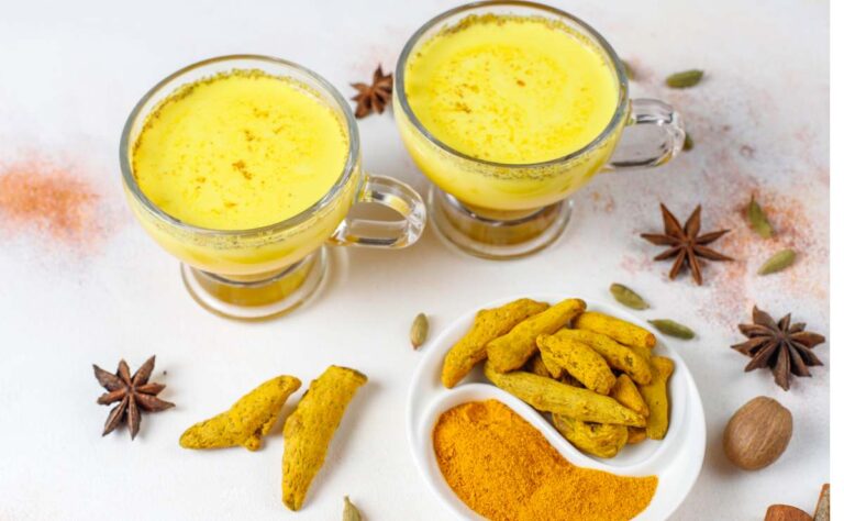 Razones para empezar a tomar golden milk